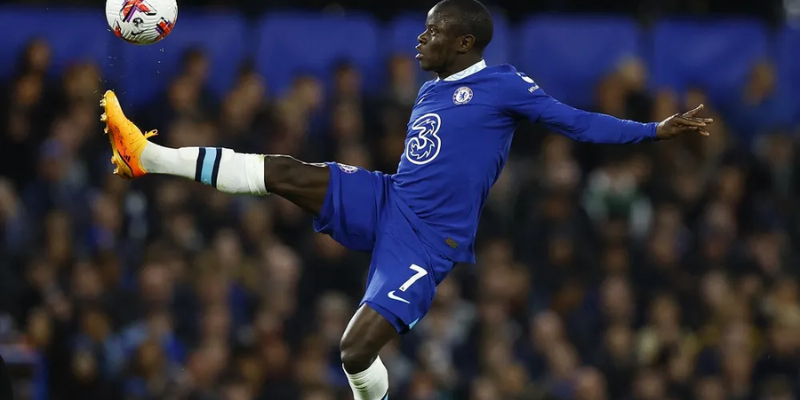 N'Golo Kanté và kỷ lục cướp bóng khó tin nhất lịch sử bóng đá